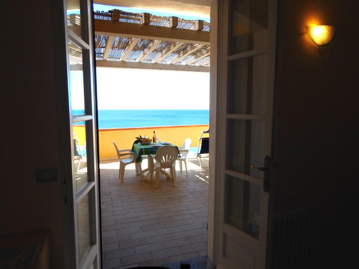 Appartamenti - Villa Mare Pomonte Exteriör bild
