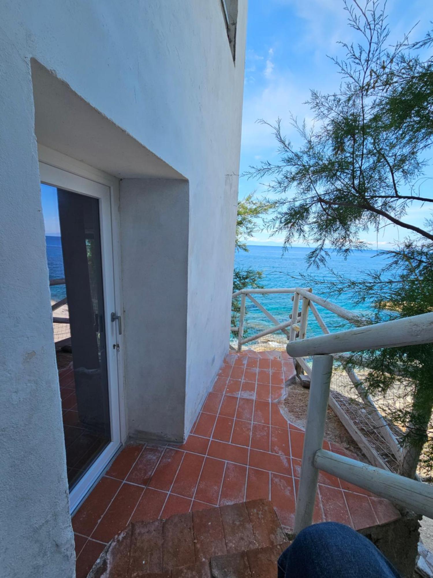 Appartamenti - Villa Mare Pomonte Exteriör bild